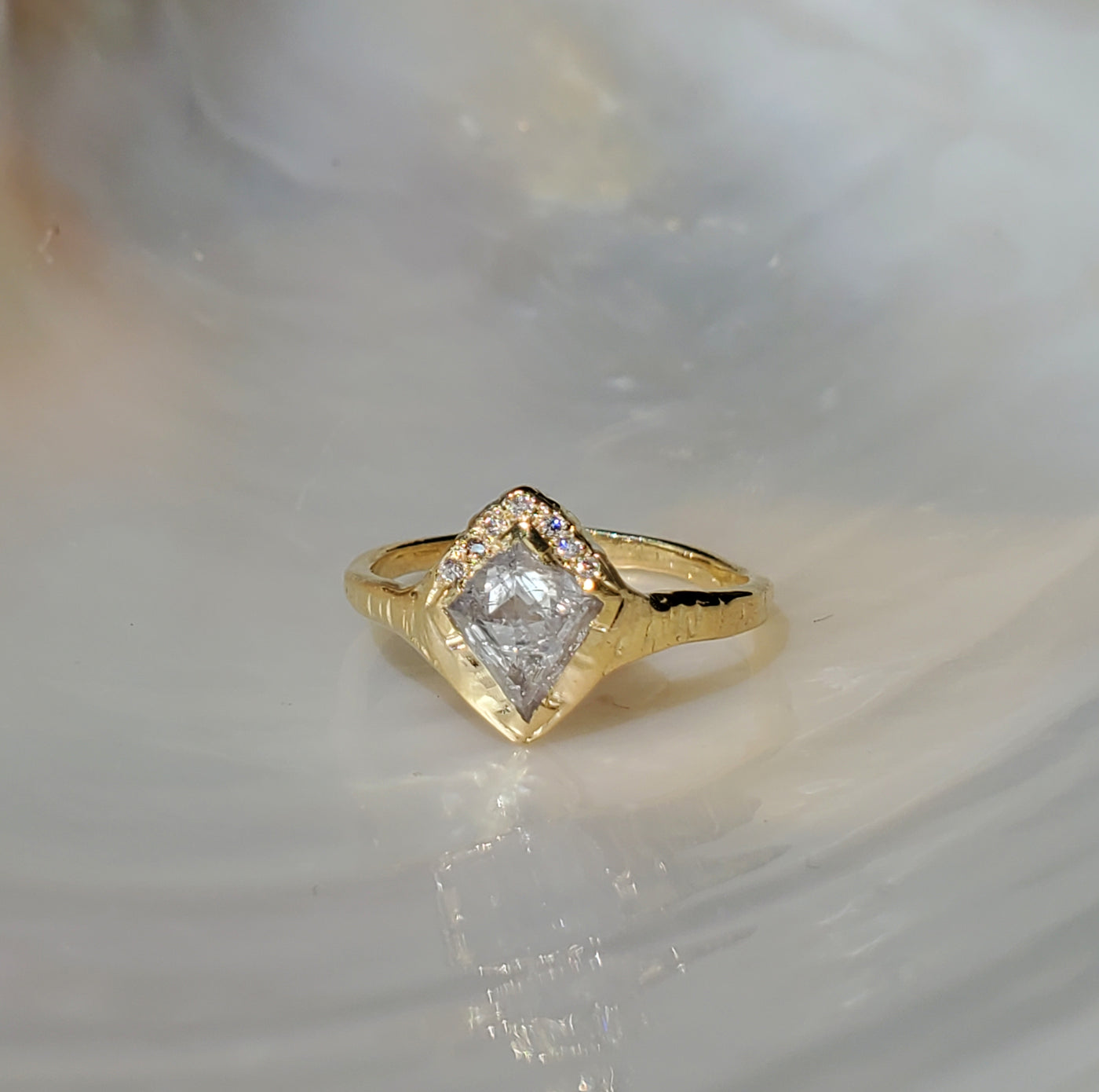 Custom Engagement Rings Guide | The Wedding Ring Shop | Local Honolulu,  Hawaii Fine Jewelry Store