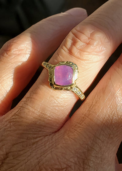 Majestic Opalescent Lavender Pink Sapphire Ring