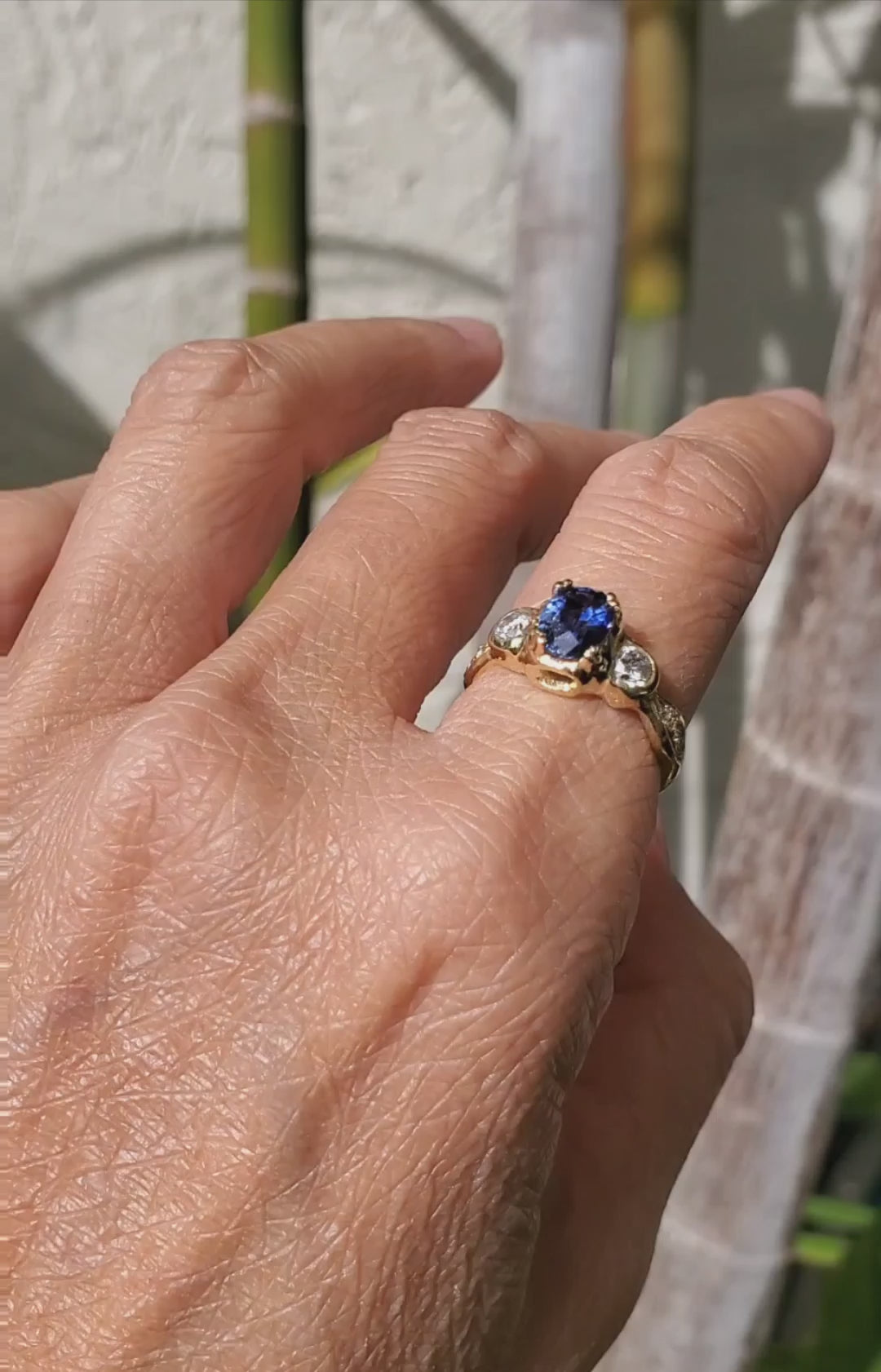 Majestic Cornflower Blue Sapphire Ring