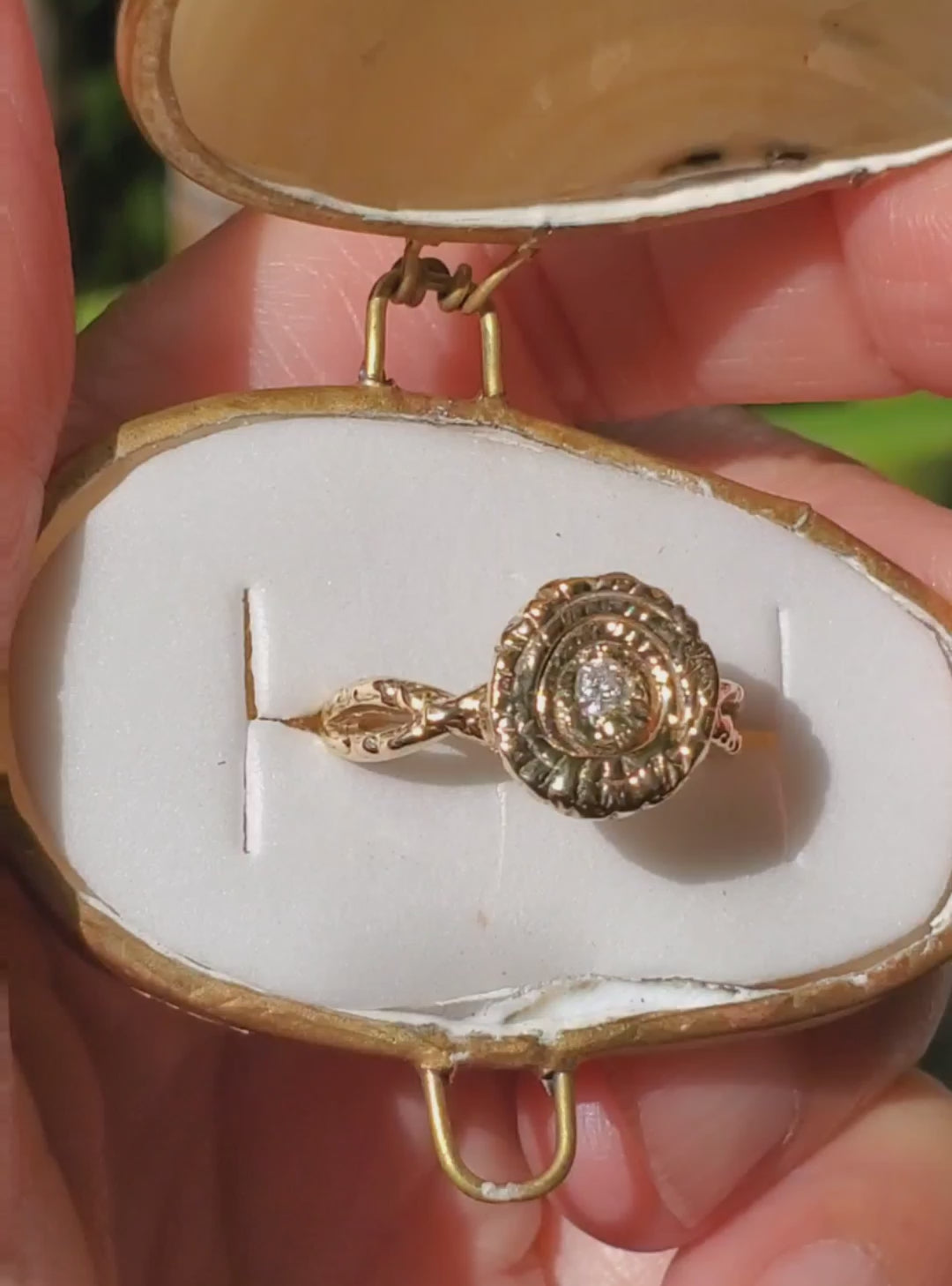 Infinite Spiral of Love Ring