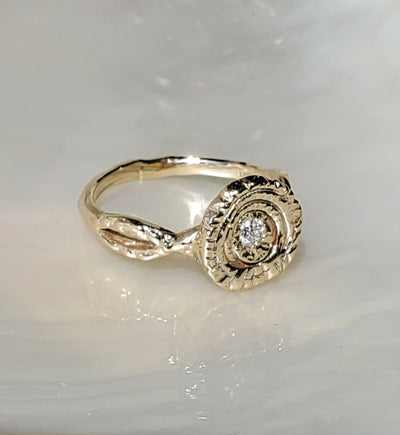 Infinite Spiral of Love Ring