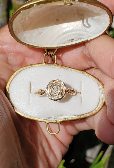 Infinite Spiral of Love Ring